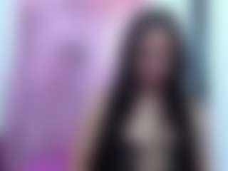 Ivonnee27's Live Sex Cam Show