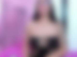 Ivonnee27's Live Sex Cam Show