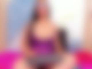 Live cam show with Ivonnee27 - Badbitch on UwU Esports
