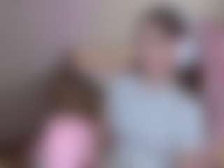 Julia's Live Sex Cam Show