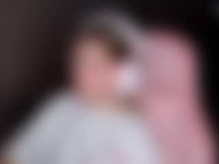 Live cam show with Julia - Brown Hair on luckytryst.com