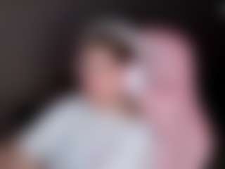 Live cam show with Julia - Striptease on testsause.com