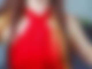 Live cam show with LexyBelleWhite - Upskirt on Chatstar
