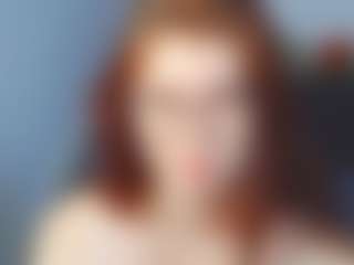 Live cam show with LexyBelleWhite - Upskirt on Mixed Magazine Live