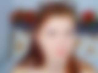 Live cam show with LexyBelleWhite - Green Eyes on CamClone