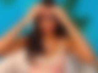 Live cam show with Louise-Flowers - Flashing on CSO-WL