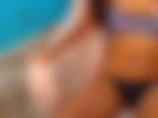 Louise-Flowers's Live Sex Cam Show