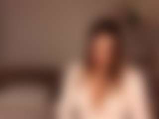 Live cam show with Mary-Forrest - Moaning on TastyBlacksLive