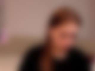Live cam show with Mary-Forrest - Upskirt on Dolls Live