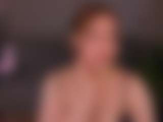 Live cam show with Mary-Forrest - Upskirt on TottyGirls
