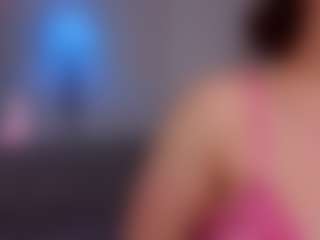 Live cam show with Mary-Forrest - Doggy on Dolls Live