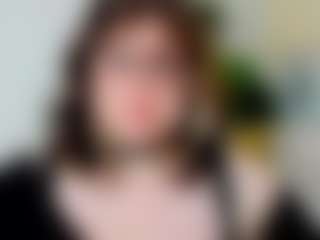 Live cam show with OpheliaLush - Snowbunny on Hubzter Live
