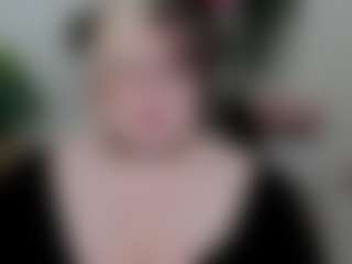 Live cam show with OpheliaLush - Sph on studioflirtlive.com