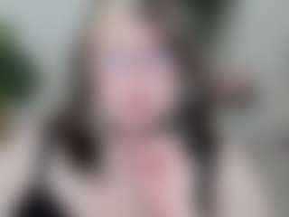 Live cam show with OpheliaLush - Joi on live18s.com