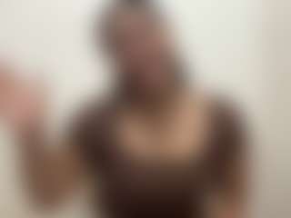 Live cam show with Rosa - BBW on StripNow