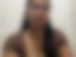 Live cam show with Rosa - Bedroom Teen (18+) on Camiplay Live