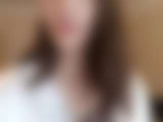 Live cam show with TakishaWaite - Riding on Chatstar