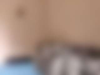 Live cam show with TakishaWaite - Upskirt on CamClone
