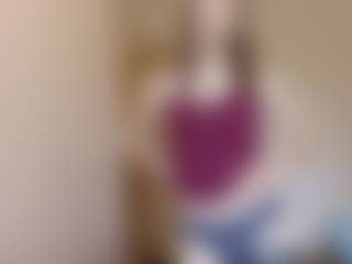 Live cam show with TakishaWaite - Genital Piercings on Ass Tok