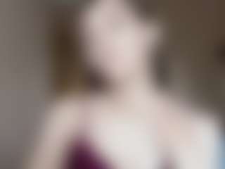 Live cam show with TakishaWaite - Facial Piercings on studioflirtlive.com