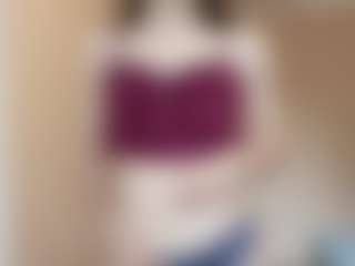 Live cam show with TakishaWaite - Average on Pornisteam.com