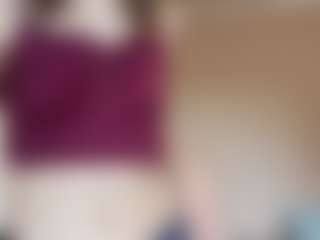 Live cam show with TakishaWaite - Blonde Hair Middle Aged on CamSextacy