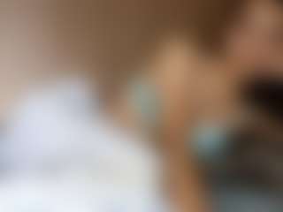 Live cam show with TakishaWaite - Middle Aged on CamwithHer