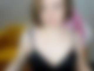 Live cam show with Tara-Linn - Camel Toe on slutload