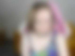 Live cam show with Tara-Linn - College Curvy on livesuperchat.net