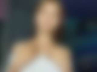 Live cam show with Lia - Moaning on Cam Slut