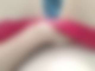 Lia's Live Sex Cam Show