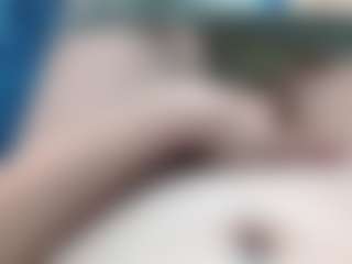 Lia's Live Sex Cam Show