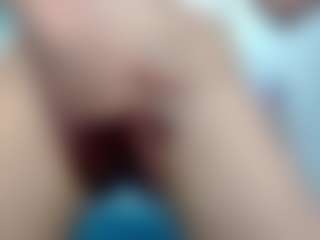 Lia's Live Sex Cam Show