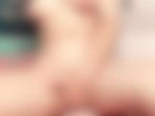 Lia's Live Sex Cam Show