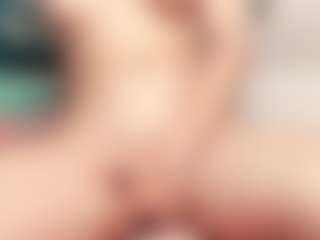 Lia's Live Sex Cam Show