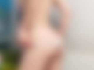 Live cam show with Lia - Red Hair on Camsoda