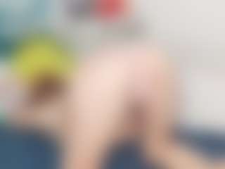 Lia's Live Sex Cam Show