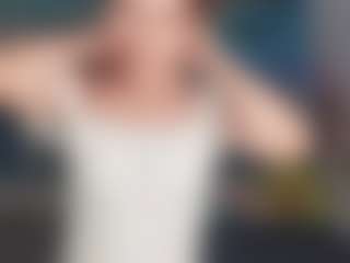 Live cam show with Lia - Moaning on instabang
