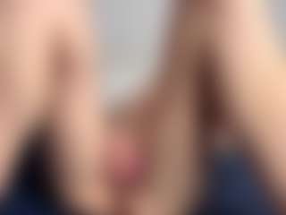 Lia's Live Sex Cam Show