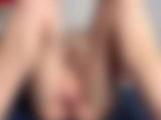 Lia's Live Sex Cam Show