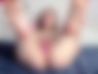 Lia's Live Sex Cam Show