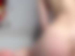 Lia's Live Sex Cam Show