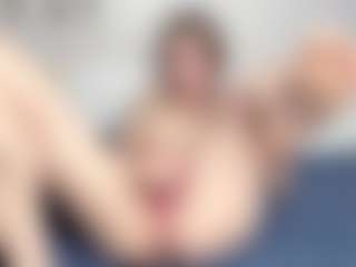 Lia's Live Sex Cam Show