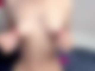 Lia's Live Sex Cam Show