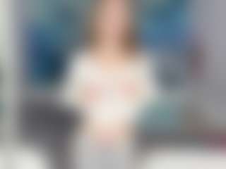 Live cam show with Lia - College on xDating