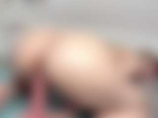 Lia's Live Sex Cam Show