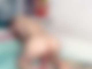 Lia's Live Sex Cam Show