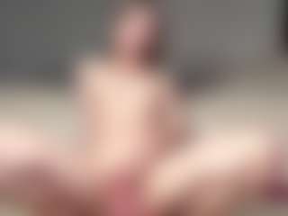 Lia's Live Sex Cam Show