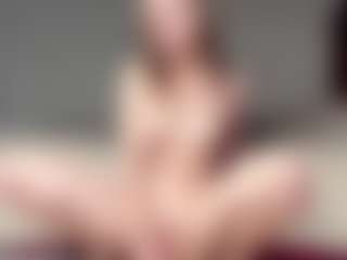 Lia's Live Sex Cam Show