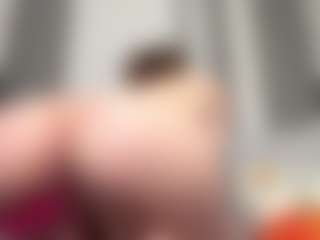 Lia's Live Sex Cam Show